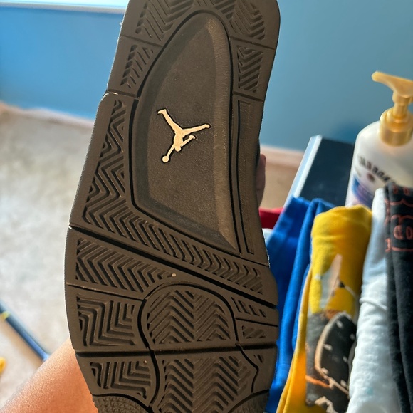 Jordan - Picture 1 of 4